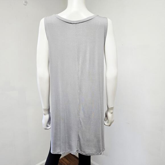 Layers Logo Lori Goldstein Tunic Tank Top Size 1X Gray Asymmetrical Stretch - Picture 3 of 6